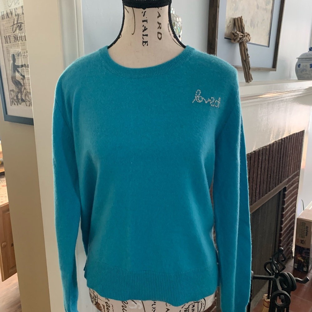 Elegant Blue Women's Crew Neck Sweater